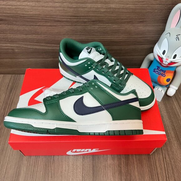 Nike Green and White Athletic Shoes - Picture 9 of 9